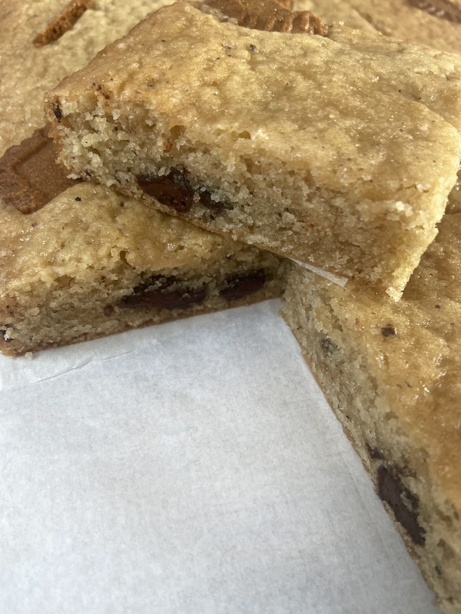 Biscoff Blondies