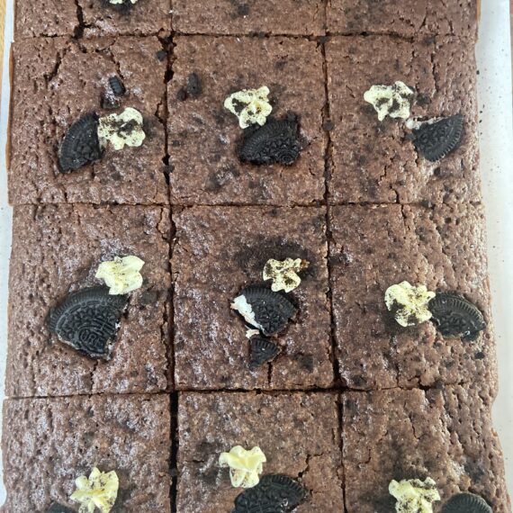 Oreo brownies with butter cream